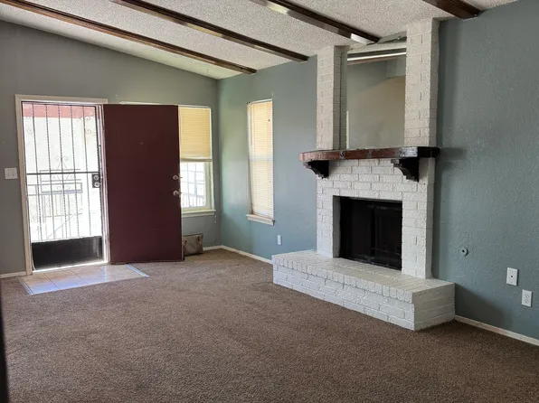 10609 Cuatro Vistas Dr #D, El Paso, TX 79935