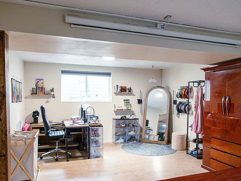 Primary Suite (Basement)