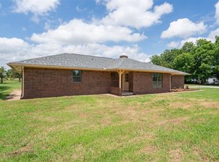 1720 County Road 1213, Tuttle, OK 73089