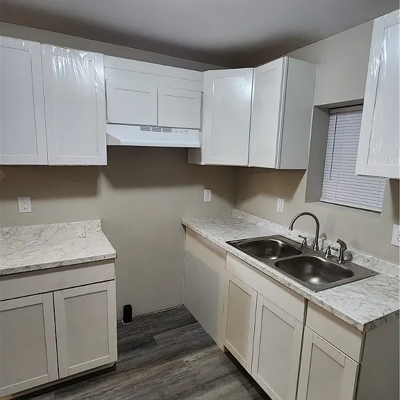 4916 Schmidt St — Photo 3