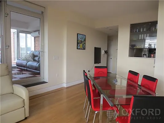 Sold by Oxford Property Group | media 7
