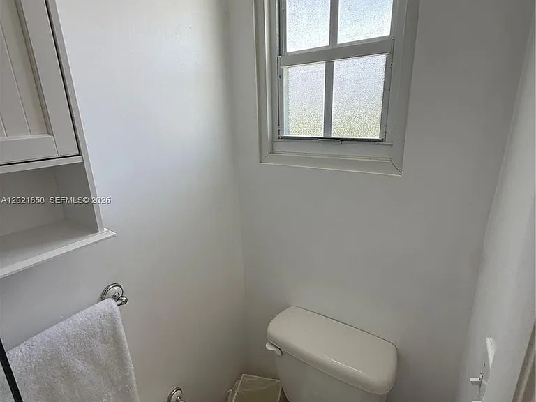 172 Valois Blvd — Photo 15