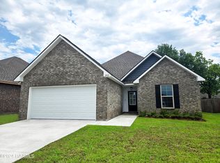 202 Barnsley Dr, Duson, LA 70529