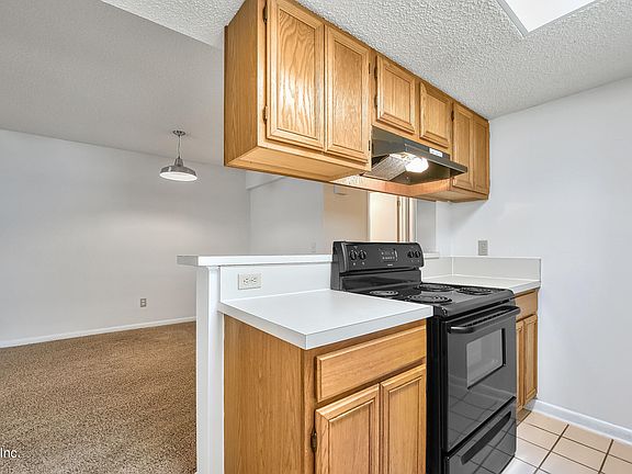 4th image of 8753 WHISPERING PINES Drive