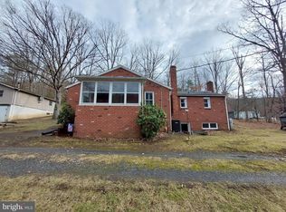 957 Cut Off Rd, Keyser, WV 26726