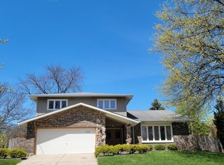 422 Assembly Dr, Bolingbrook, IL 60440