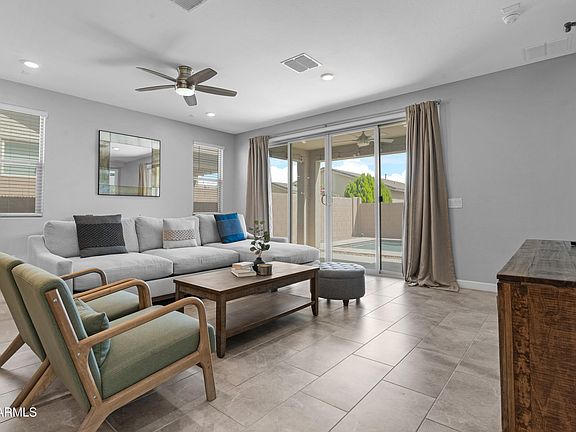 3rd image of 361 W ORGAN PIPE Drive