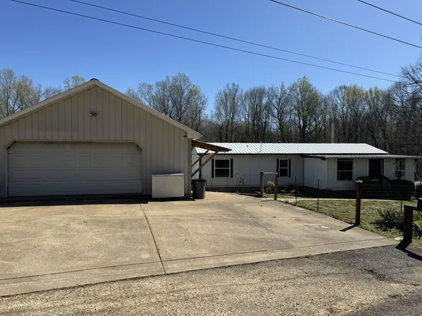 405 Higgs Rd, Big Rock, TN 37023