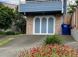 419 N 64th St, Seattle, WA 98103