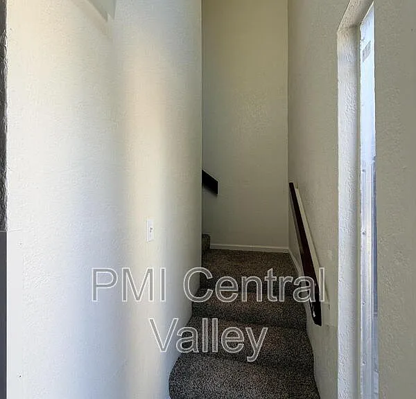 6222 Porterfield Ct — Photo 3