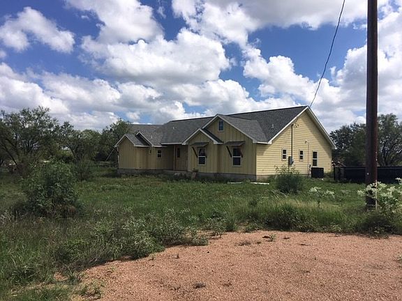 3rd image of 147 Cedar Dr