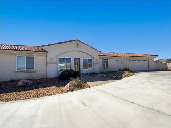 6057 Buena Suerte Rd, Yucca Valley, CA 92284