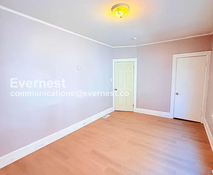 2302 Hazelwood St #1 — Photo 15