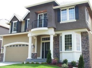 1007 S 38th Ct, Renton, WA 98055