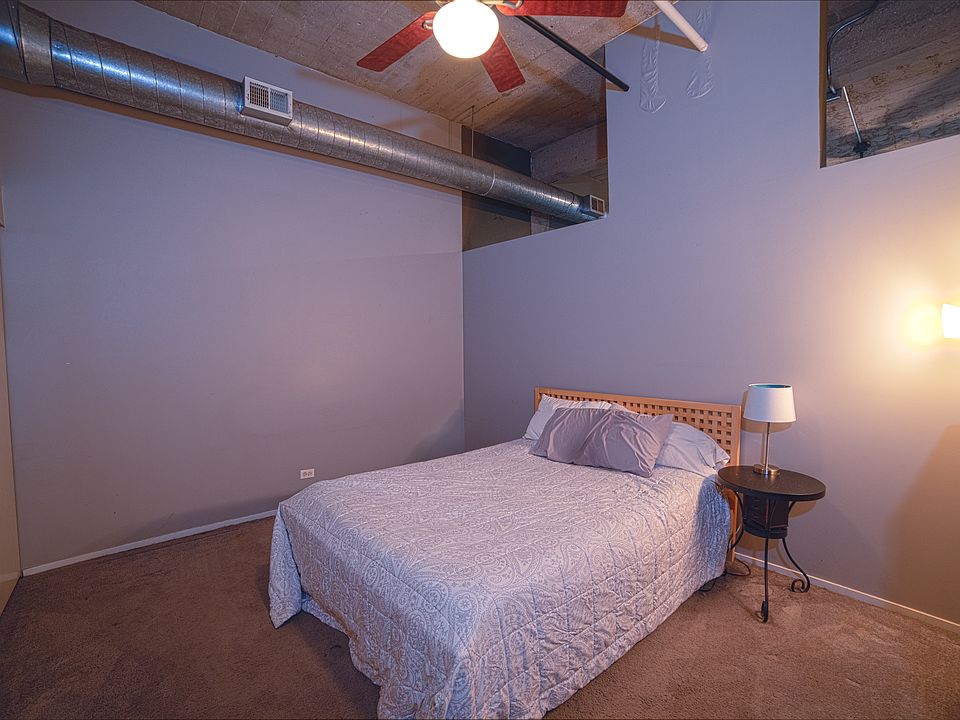 His & Her closets, storage