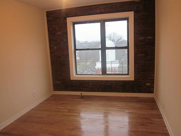 3rd image of 967 Ocean Ave APT 4