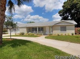 695 Banyan Dr, Melbourne, FL 32935