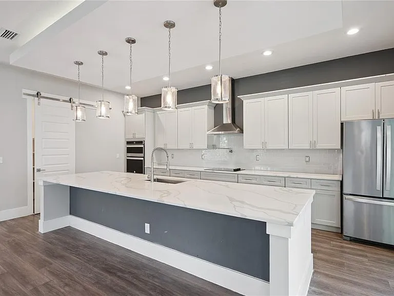 200 E Grant St — Photo 5