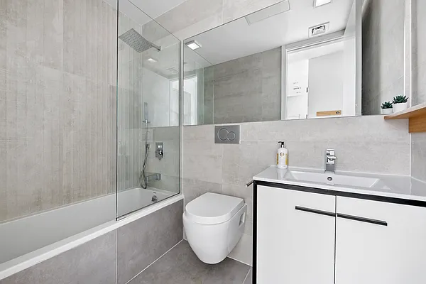 Rented by Douglas Elliman | media 14