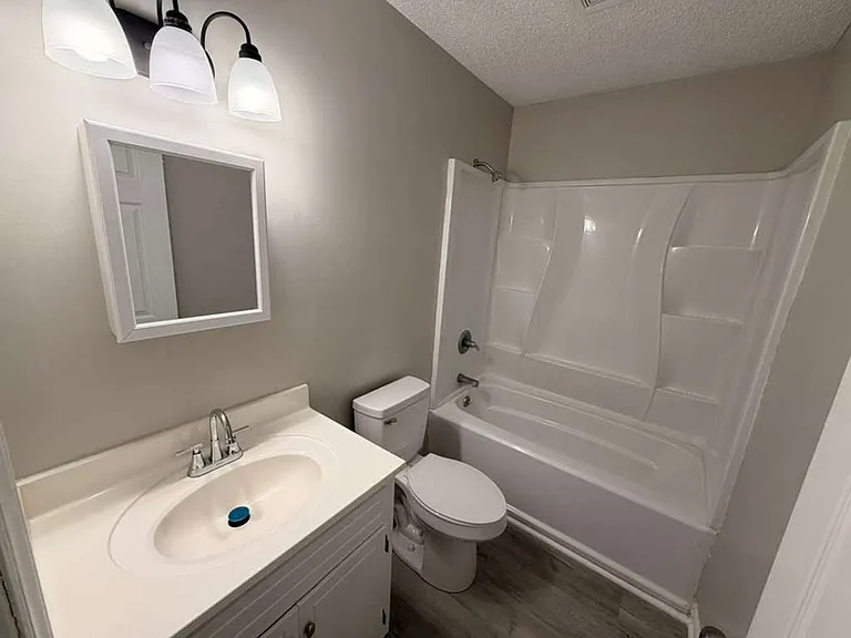 1024 Blair St — Photo 11