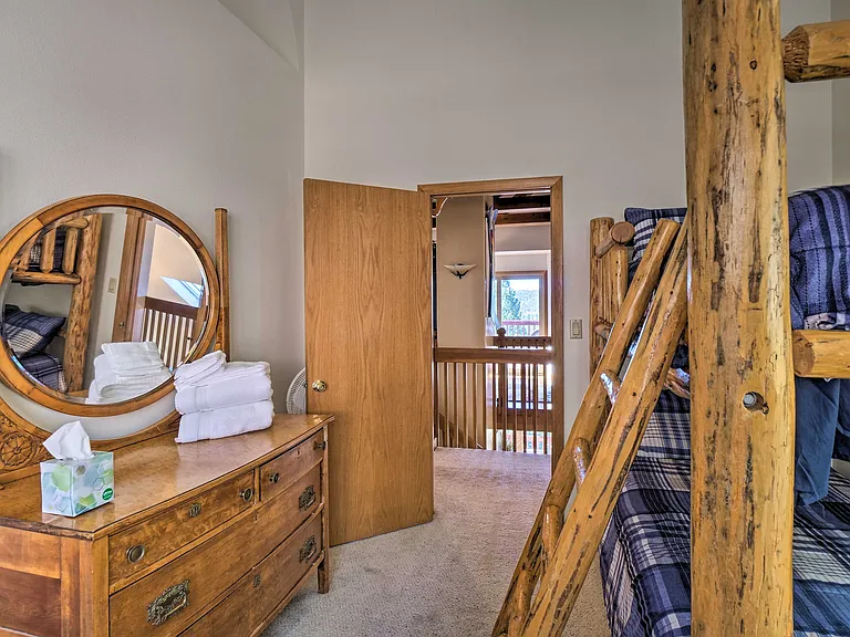 1131 Pine Ridge Rd — Photo 16
