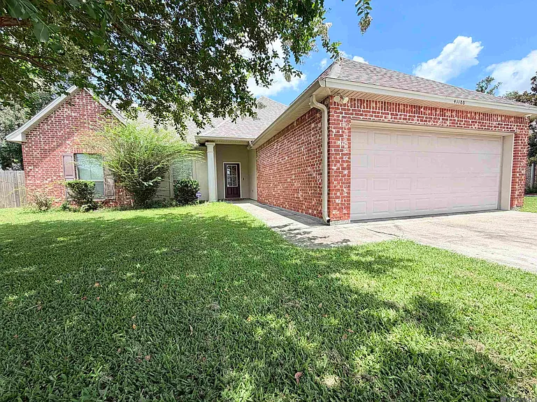 41188 Lakeway Cove Ave — Photo 2
