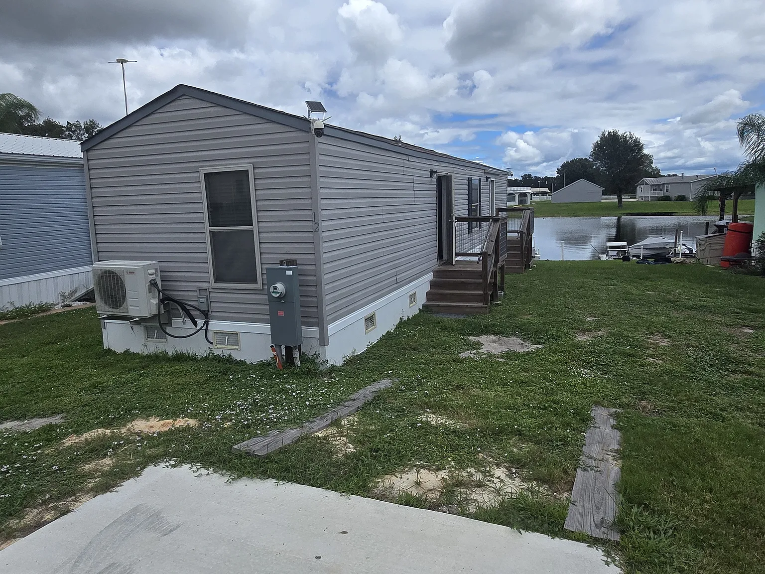 12 W Palm Cir — Photo 1