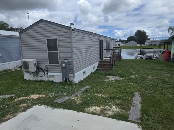 12 W Palm Cir, Lake Placid, FL 33852