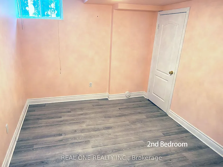 301 Weldrick Rd E #BASEMENT — Photo 13