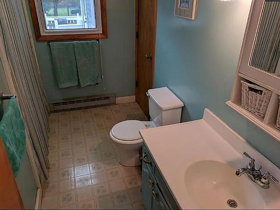 2nd image of 21934 Crimson Dr
