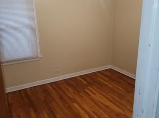 10429 S Prairie Ave, Chicago, IL