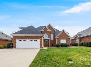 2146 Pinefield Ct, Gastonia, NC 28056