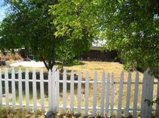 302 Van Buren St, Taft, CA 93268