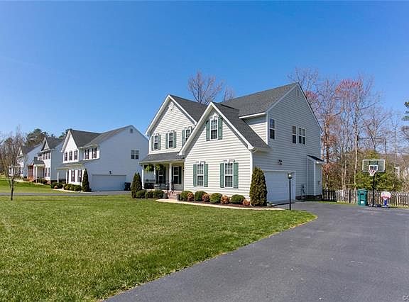 2nd image of 5213 Claytonshire Ct