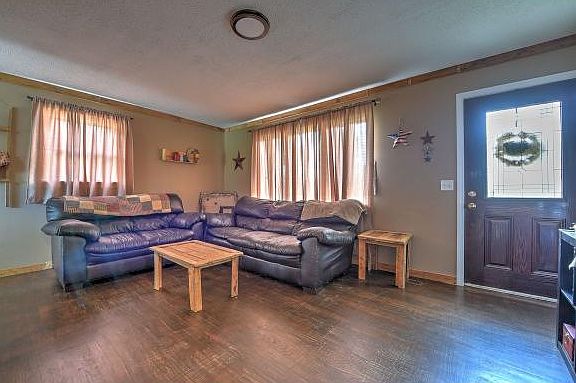 4th image of 173 Circle Dr