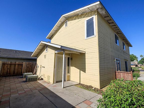 2nd image of 1590 N Denair Ave #1590