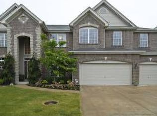 499 Melanie Meadows Ln, Ballwin, MO