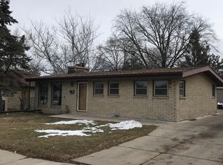 6704 N 90th St, Milwaukee, WI 53224