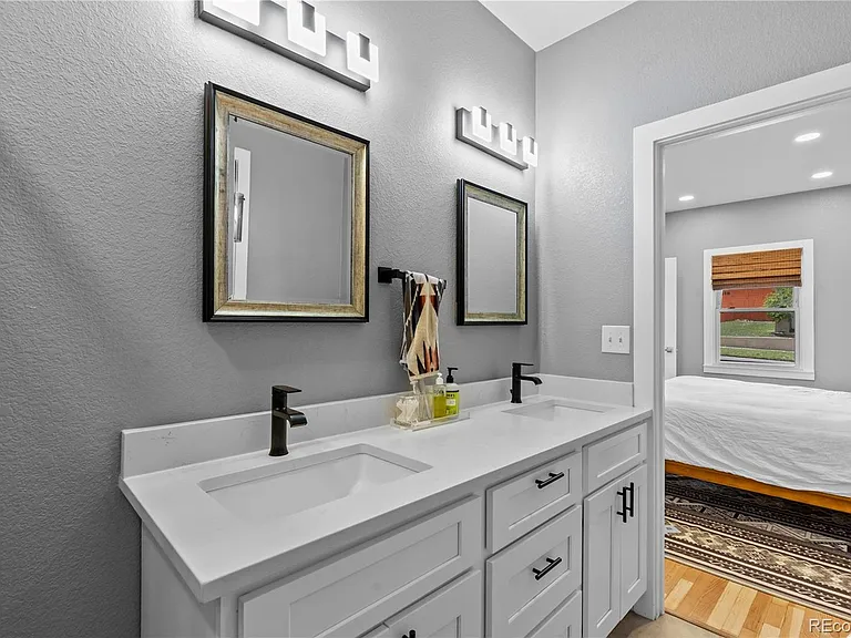 3606 Pecos St — Photo 30