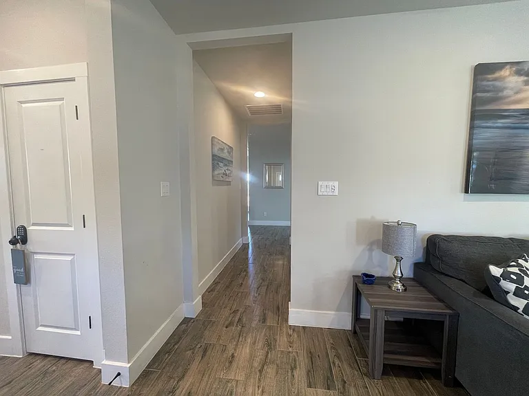 1220 Diamondhead Dr — Photo 9