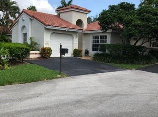 1279 Seagrape Cir, Fort Lauderdale, FL 33326