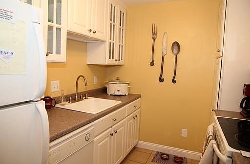 4th image of 60 Glen Devin St