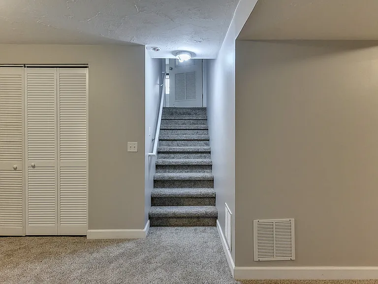 16655 Erskine St — Photo 28