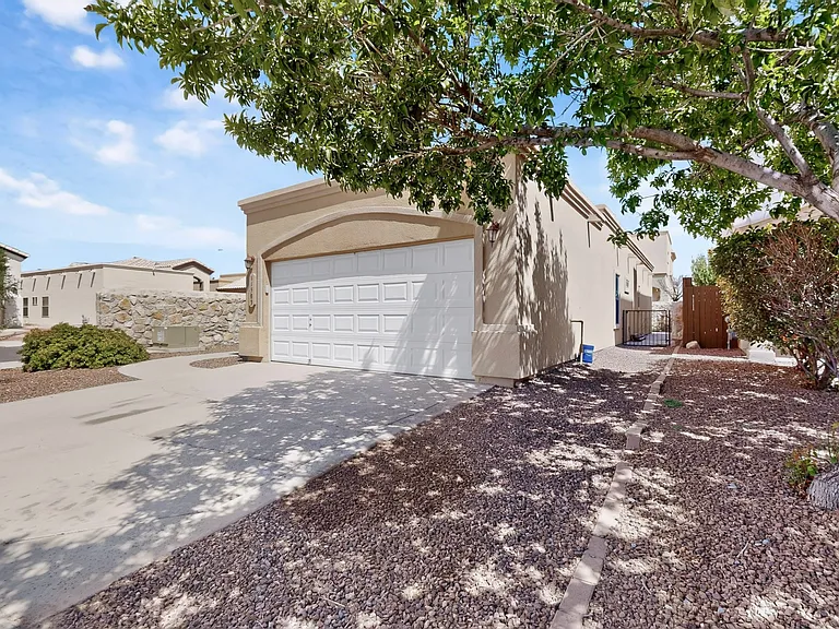 11583 Saint Martin Way — Photo 5