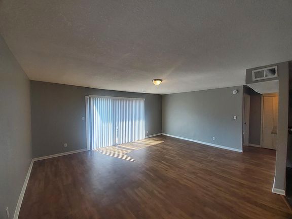 5th image of 118 W 38th St APT 2