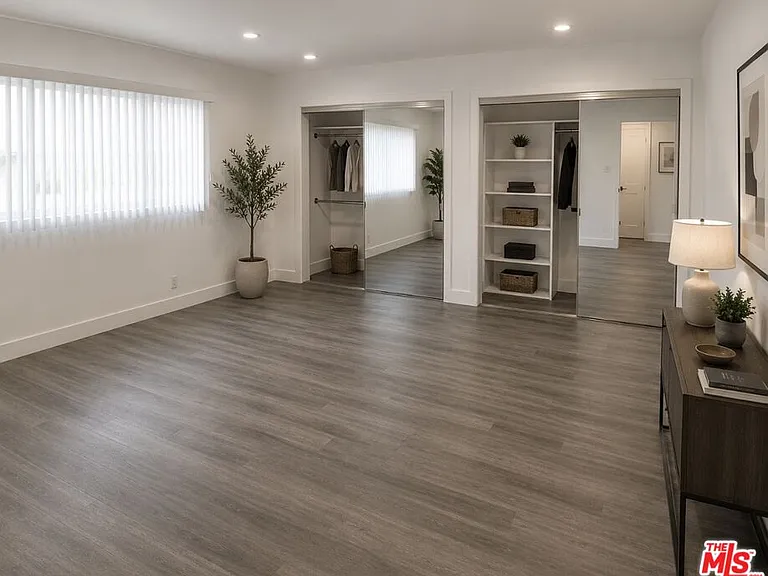 8635 Cashio St #10 — Photo 4
