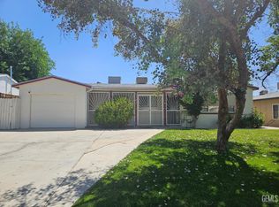 1101 Chelsea St, Bakersfield, CA 93306