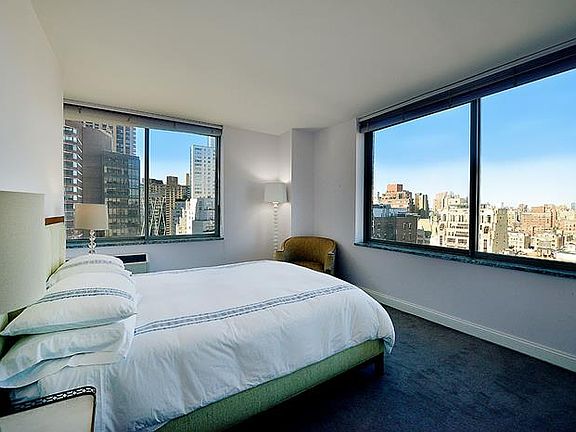 5th image of 111 W 67th St APT 20E