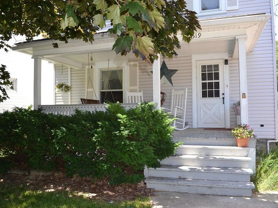 1st image of 519 Pearl St