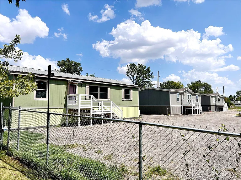 3234 Bobbie St #B — Photo 3